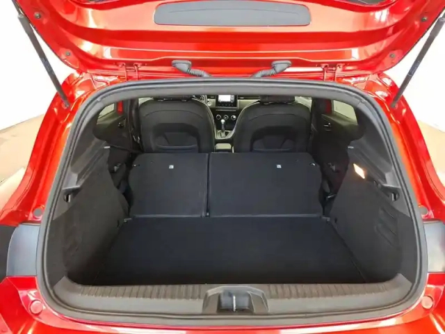 Renault Clio tce 130 edc fap — photo 17