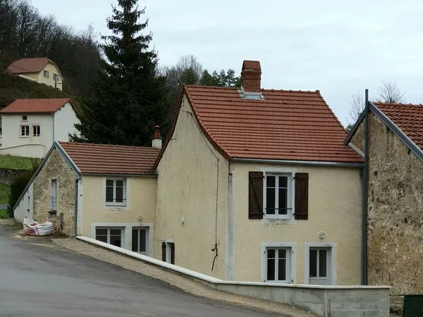 Maison Location Vivey 5p 115m² 650€