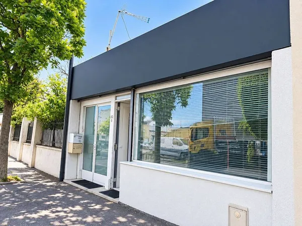 Local commercial 22 m²