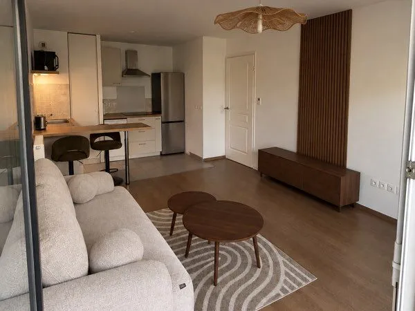 À louer - T2 meublé de 41m² avec balcon et parking privatif