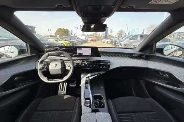 Peugeot 3008 electrique 230 ch grande autonomie 97 kwh — photo 60