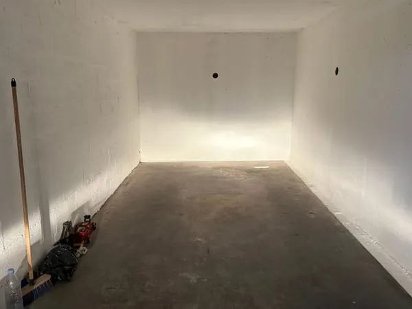 Parking/Garage 18 m²