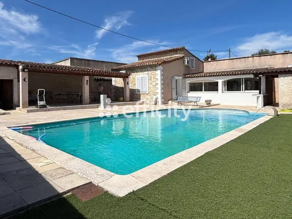 Maison 6 pièces 190 m²