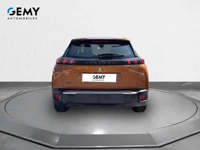Peugeot 2008 electrique 136 ch — photo 5