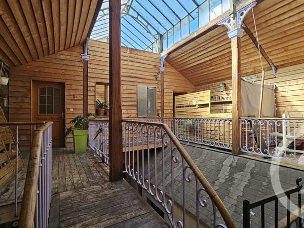 Immeuble 4 pièces 64 m²