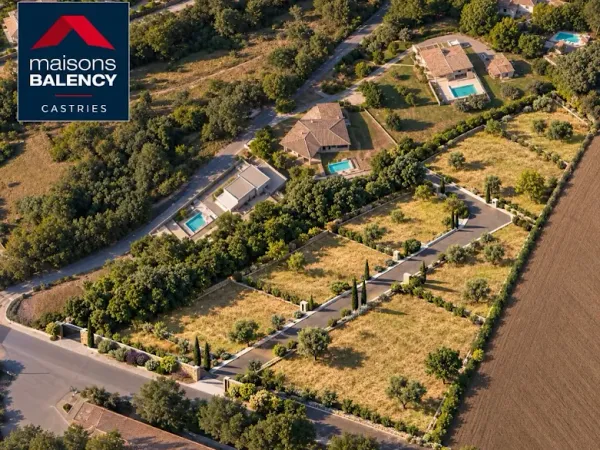 Terrain 740 m²