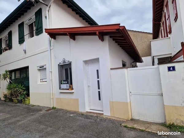 À louer - 2 pièces lumineux de 32 m² refait à neuf - Quartier Fargeot, Saint-Jean-de-Luz (rénovation