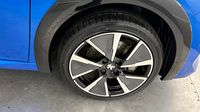 Peugeot 208 e-208 136ch GT — photo 20