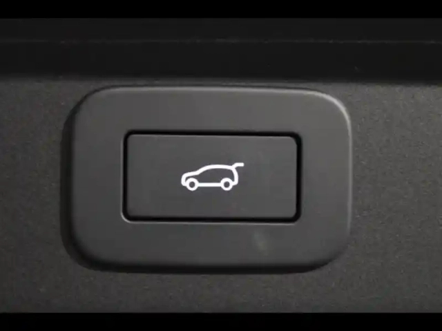 Jaguar I-Pace ev400 r-dynamic se awd — photo 30