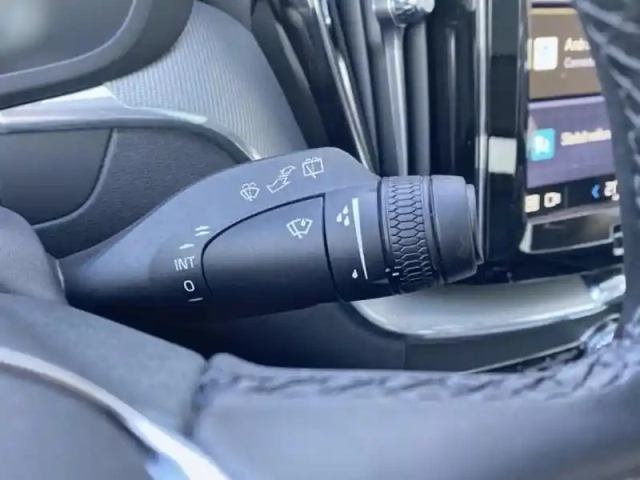 Volvo Xc60 t6 awd 253 + 145ch plus style dark geartronic — photo 14