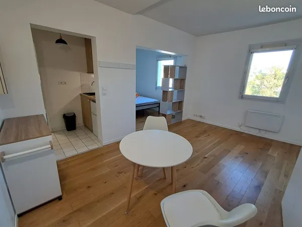 Studio meublé 28 m² - Idéal étudiants & jeunes actifs - Pontoise Gare