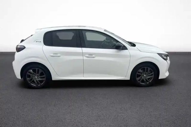 Peugeot 208 puretech 100 s&amp;s bvm6 — photo 7