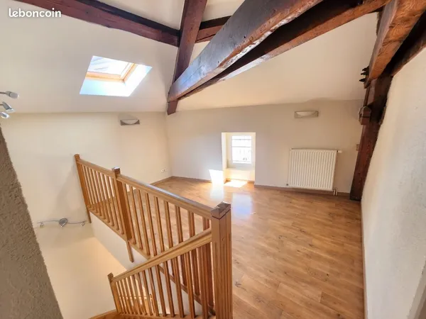 Magnifique Duplex T3bis avec Garage en Plein Coeur de Saint-Chamond