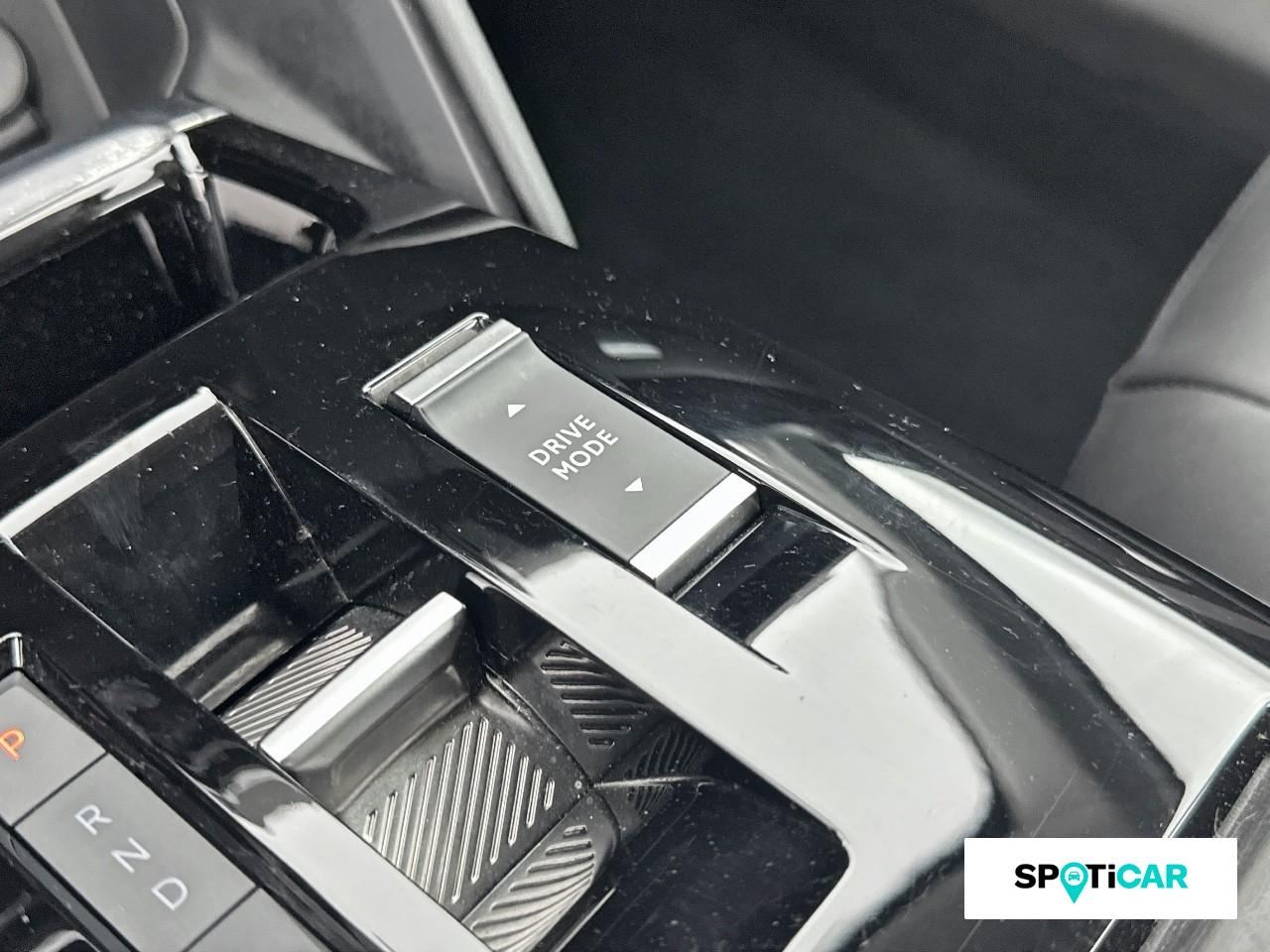 Citroën C4 puretech 130ch s&s shine eat8 — photo 18