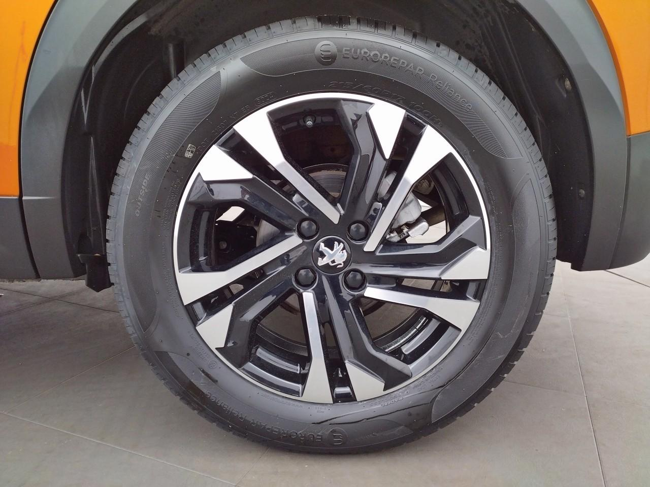Peugeot 2008 1.2 puretech 130ch s&s gt line eat8 7cv — photo 16