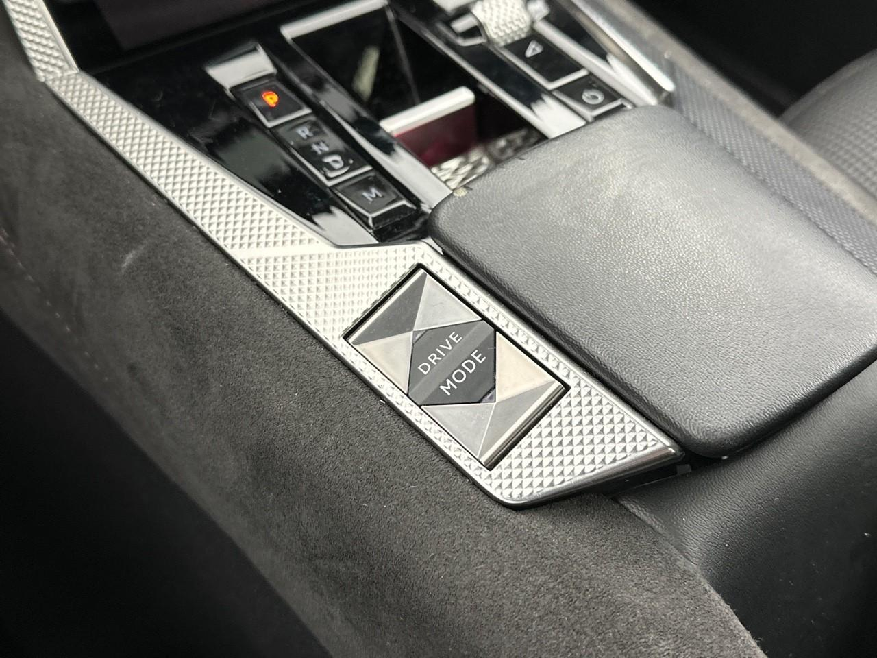 Ds Ds 4 puretech 130 eat8 performance line+ — photo 36