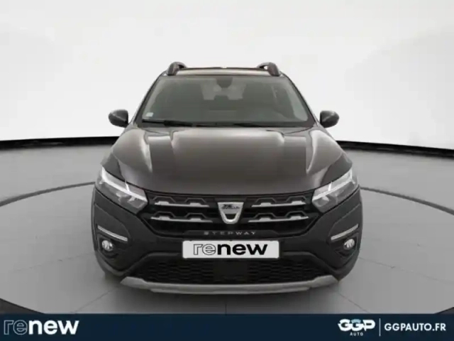 Dacia Sandero 1.0 tce 90ch confort cvt -22 — photo 8
