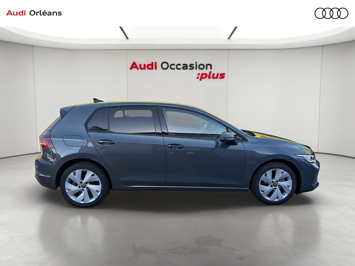 Volkswagen Golf 1.5 eTSI EVO2 116 DSG7 — photo 6