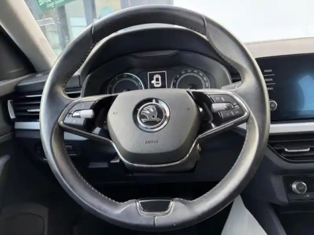 Skoda Scala 1.5 tsi 150ch ambition — photo 10
