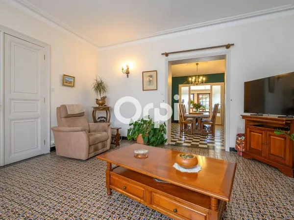 Maison 6 pièces 144 m²