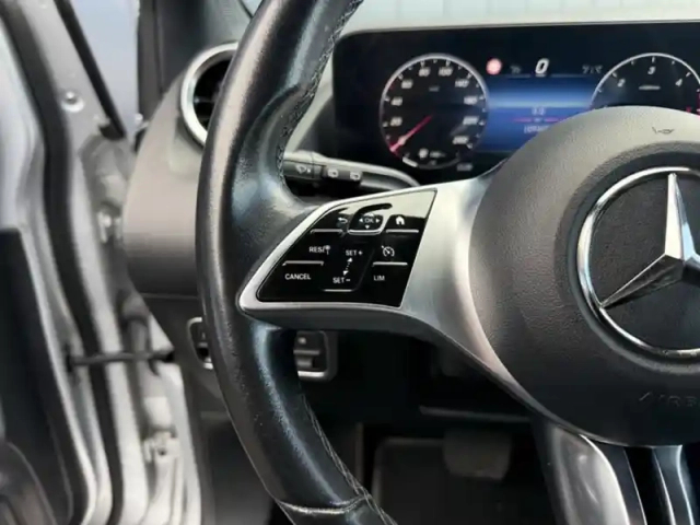 Mercedes Classe B 200 d progressive line — photo 22