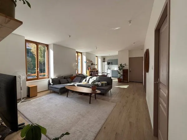 Appartement 4 pièces 99 m²