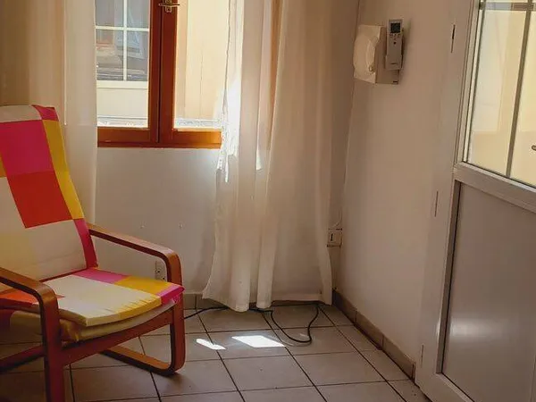 Studio 1 pièce 21 m²