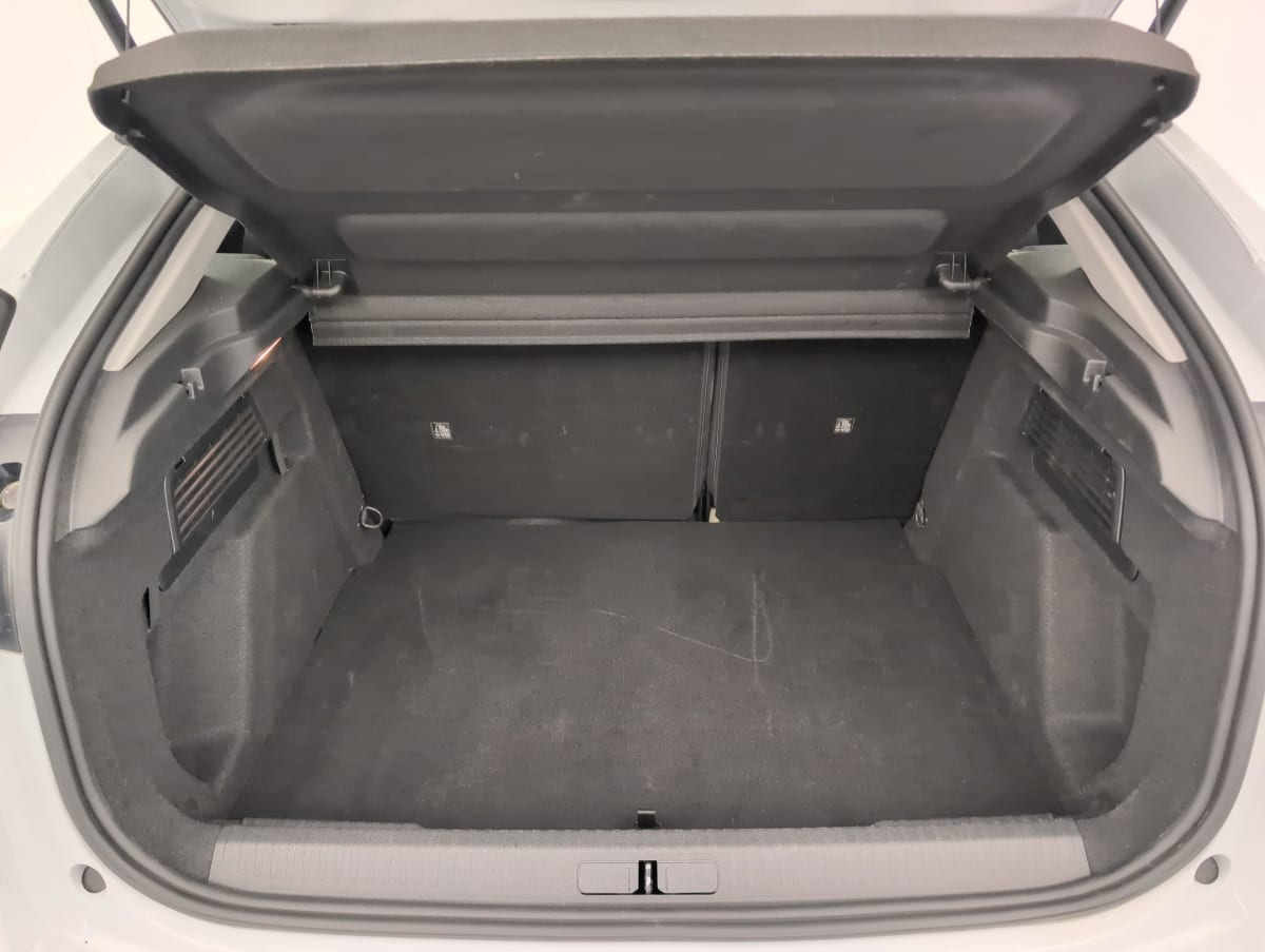 Citroën C4 — photo 11