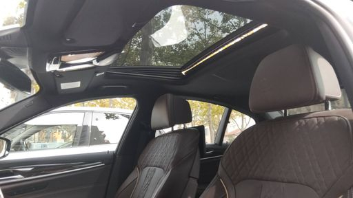 BMW Serie 5 xDrive 530d 265 BVA8 - M Sport – 2019 – 51171 km – Diesel – Boîte Automatique — photo 9