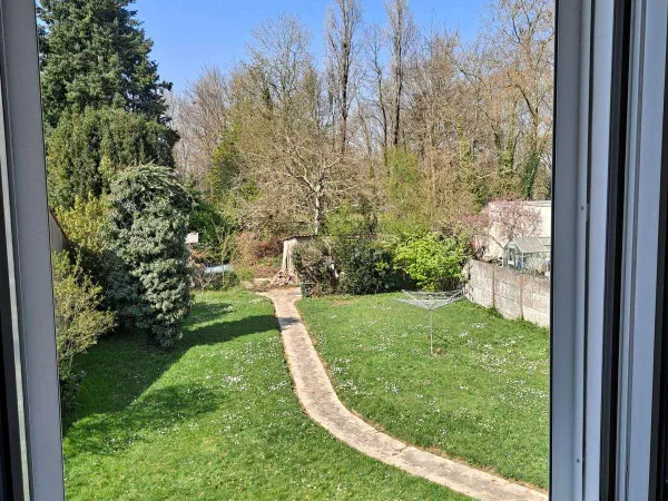 Studio 1 pièce 25 m²