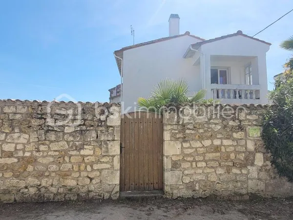 Maison 10 pièces 254 m²