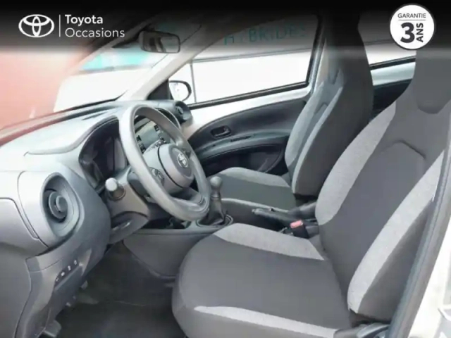 Toyota Aygo X 1.0 vvt-i 72ch active business — photo 11
