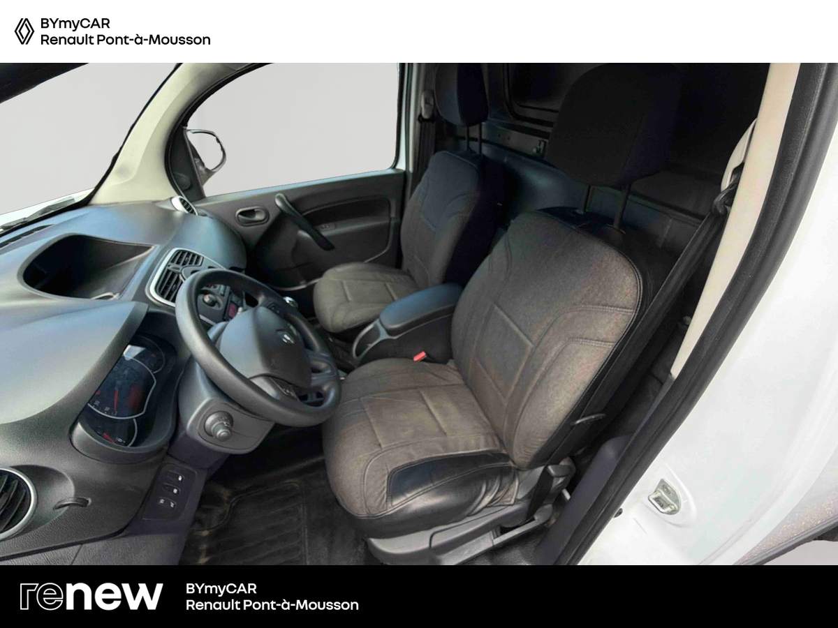Renault KANGOO EXPRESS BLUE DCI 95 — photo 11
