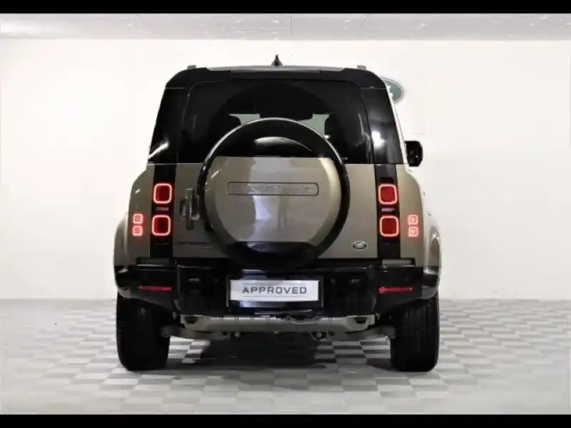 Land Rover Defender 110 2.0 p400e x-dynamic hse — photo 5
