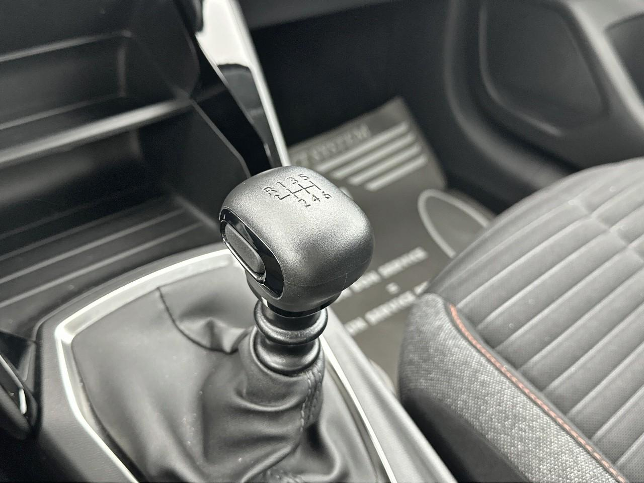Peugeot 208 puretech 100 s&s bvm6 active pack — photo 28