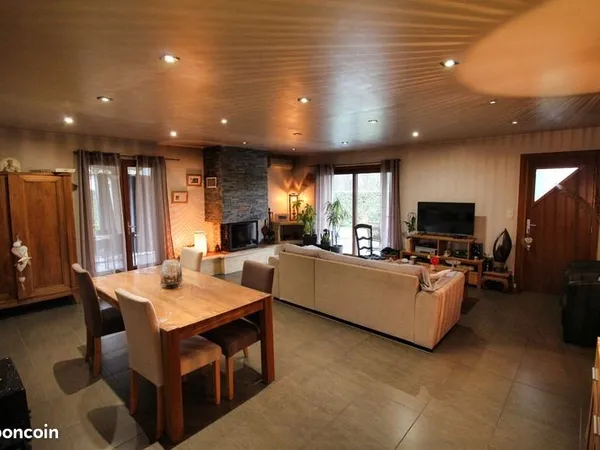 Maison 6 pièces 142 m²