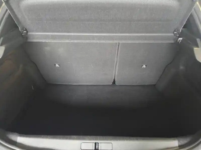 Peugeot 208 puretech 100 s&amp;s eat8 — photo 59