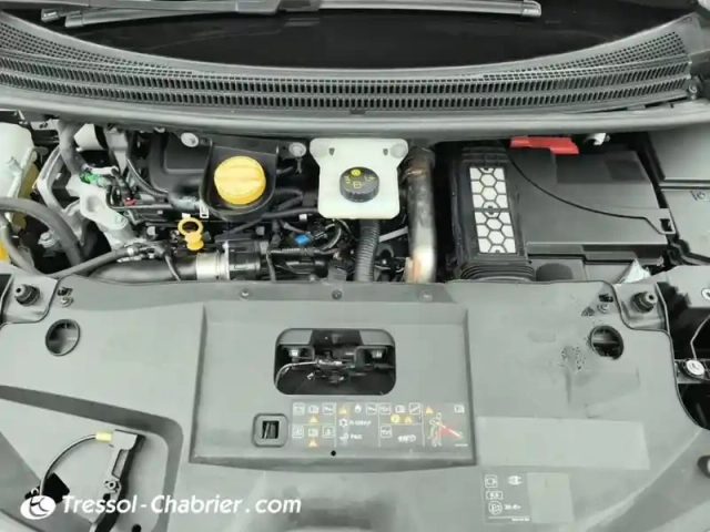 Renault Scenic dci 160 energy edc edition one — photo 29