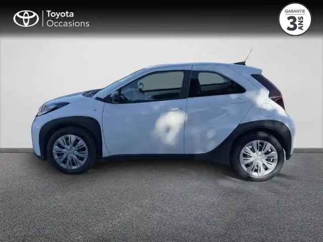 Toyota Aygo X 1.0 vvt-i 72ch dynamic s-cvt — photo 3