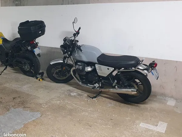 Parking moto Prado Perier