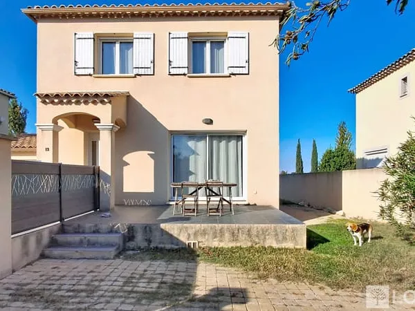 Villa Rochefort Du Gard 4 pièce(s) 90 m2