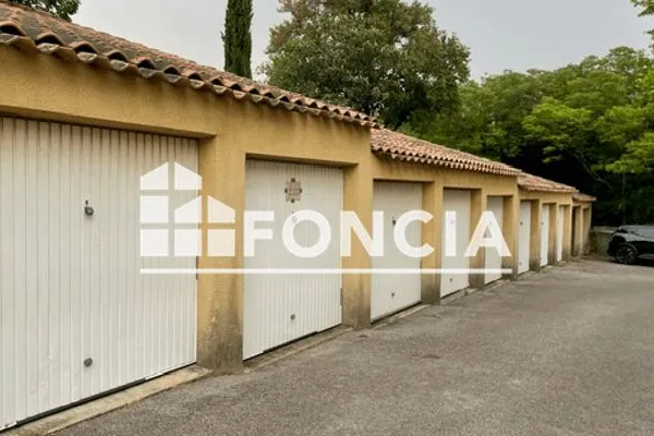 Stationnement Location Vitrolles   88€