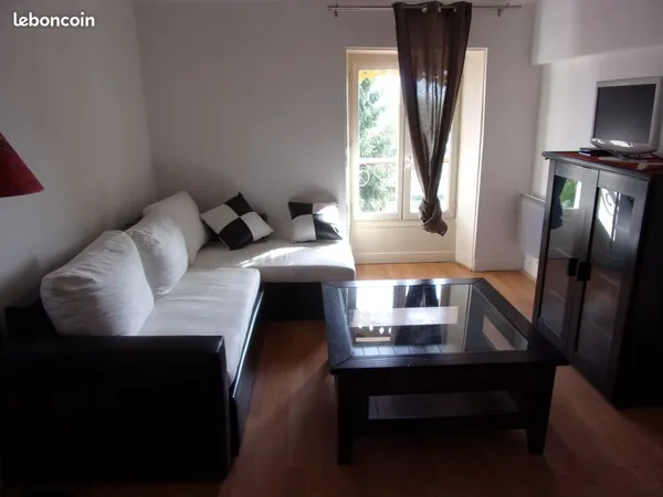Location appartement meublé 25 m² plus mezzanine