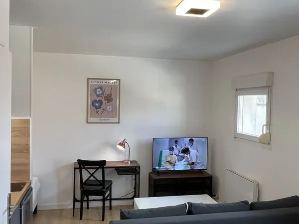 Studio meublé 22m² + parking Boulevard de la Paix