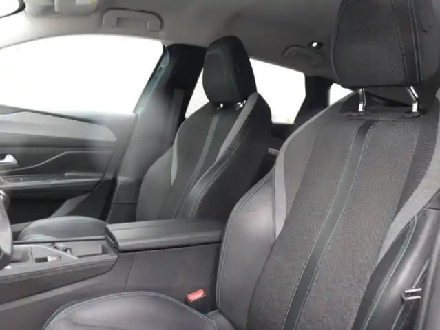 Peugeot 308 sw 1.2 puretech 130ch s&amp;s allure pack — photo 9
