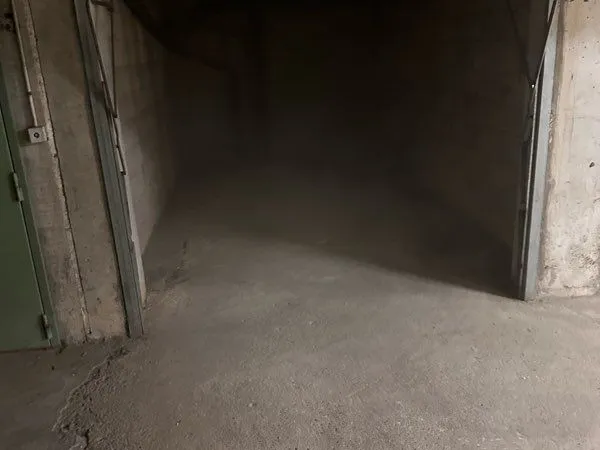Box / Parking
