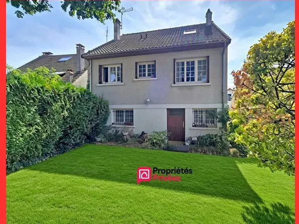 93370 MONTFERMEIL - Maison 6 pièces 120 m² de surface habitable - 3 Chambres - 1 Bureau - Garage -Ja