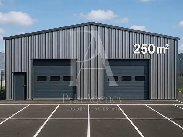 Local commercial de 250 m² dans une zone très prisée à Arcachon