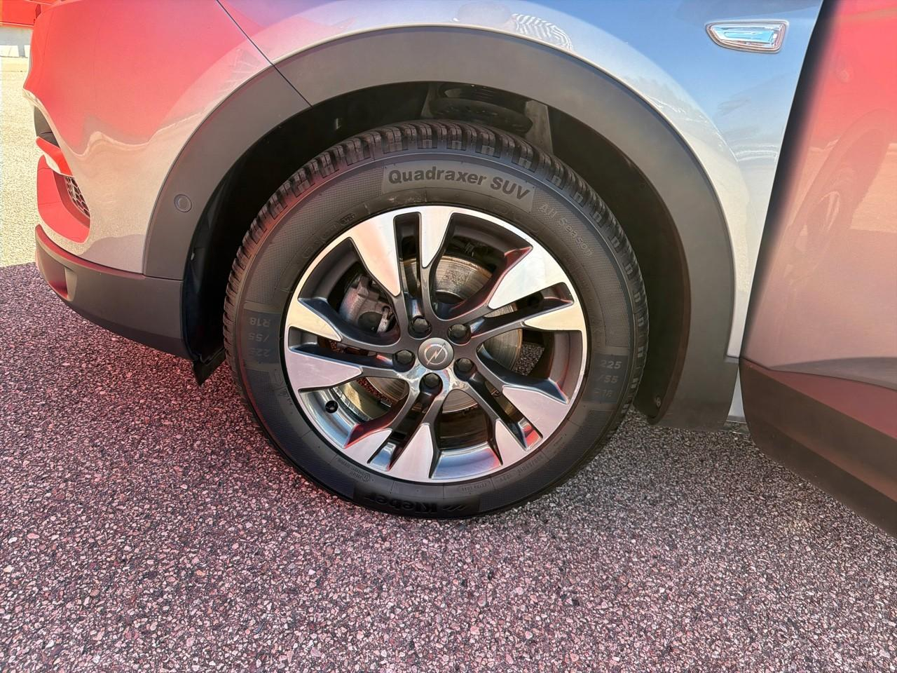 Opel Grandland x 1.2 turbo 130 ch elite — photo 11