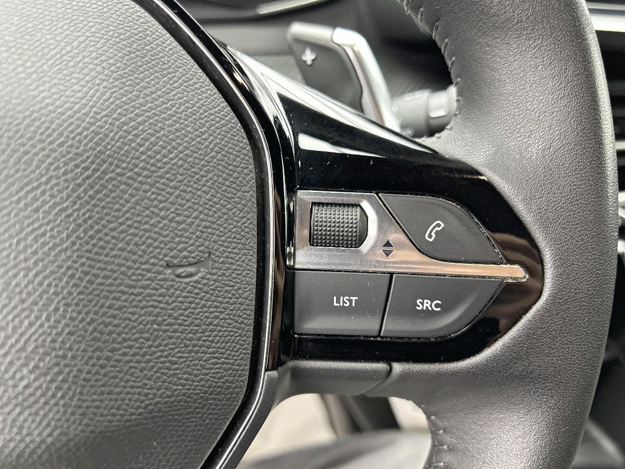 Peugeot 2008 puretech 130 s&s eat8 style — photo 23